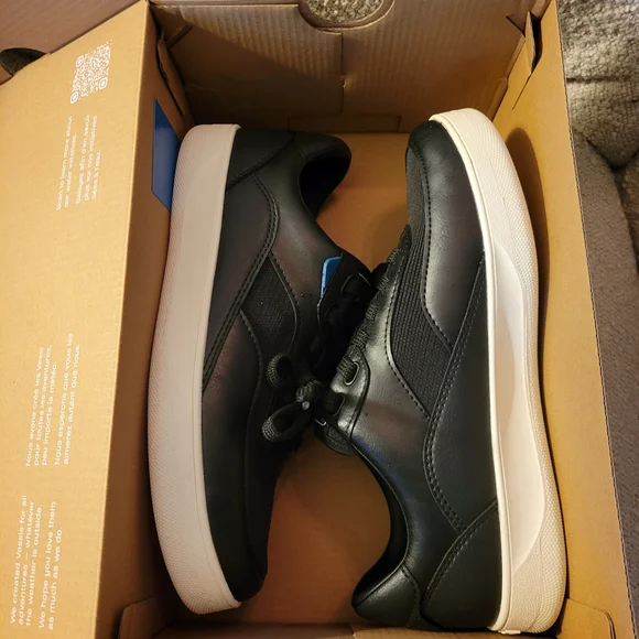 Vessi Courtside Classic Women's Waterproof Sneakers - Picture 6 of 6